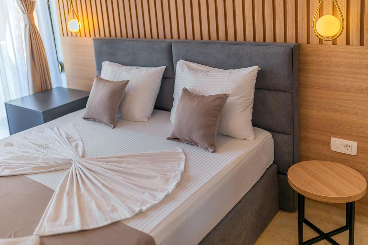 Villa Blue Bay Dobra Voda Luaran gambar